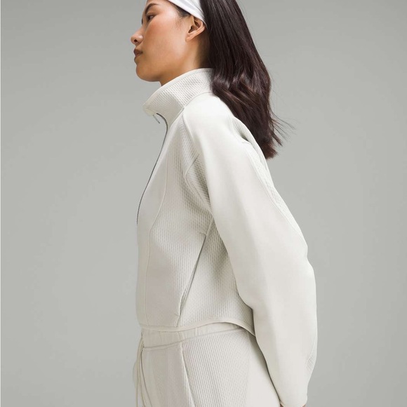 Lululemon Mixed Fabric Half Zip Softstreme Pullover in Bone color - Picture 2 of 8